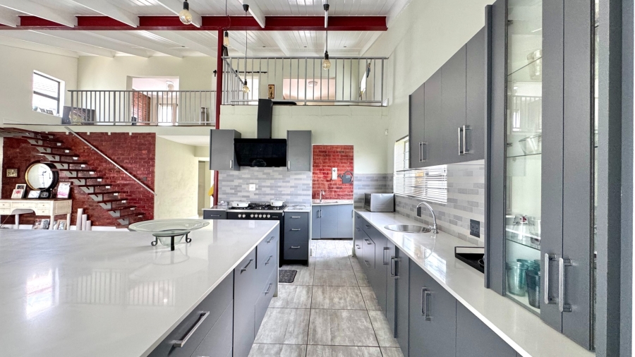 4 Bedroom Property for Sale in Fairview Golf Estate Western Cape